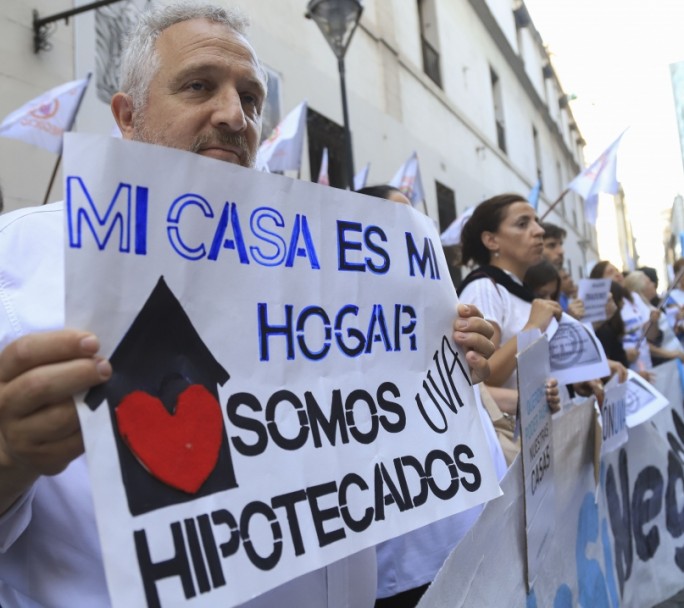 Deudores hipotecarios sienten temor a perder sus viviendas