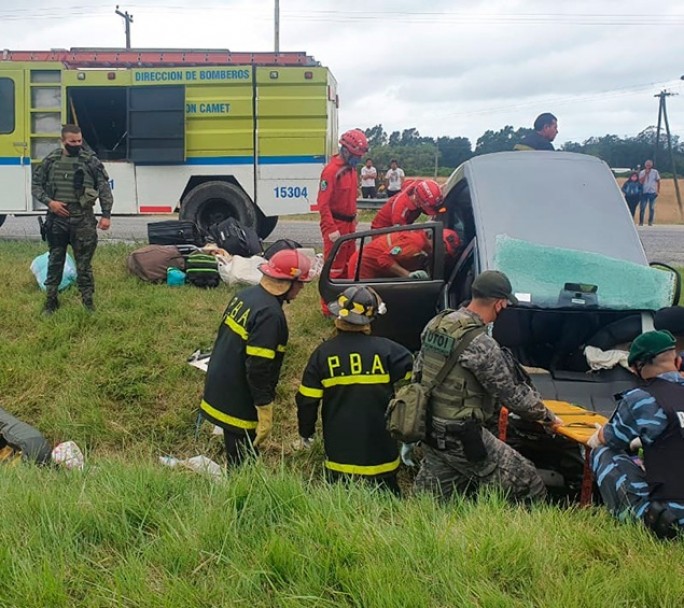 Mueren dos mujeres tras despistarse su auto en la ruta 2 llegando a Mar del Plata