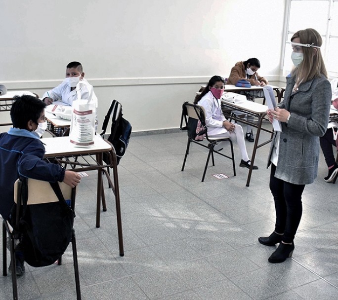 Los trabajadores con hijos a cargo en edad escolar podrán faltar al trabajo