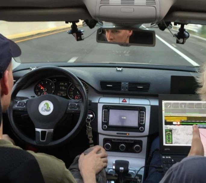 Volkswagen y Microsoft desarrollarán vehículos de conducción autónoma