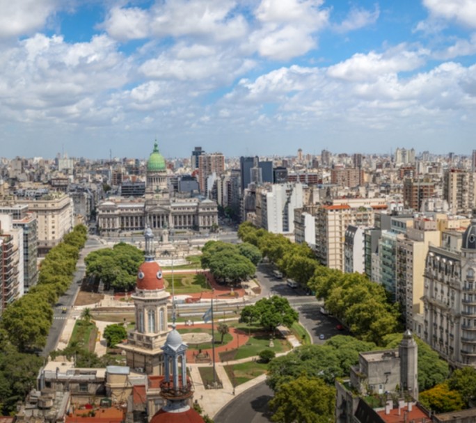 Compraventa de inmuebles aumentó en enero por segundo mes consecutivo