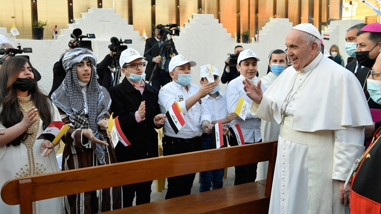 El Papa cerró su histórica visita a Irak con una misa colmada de fieles en Kurdistán