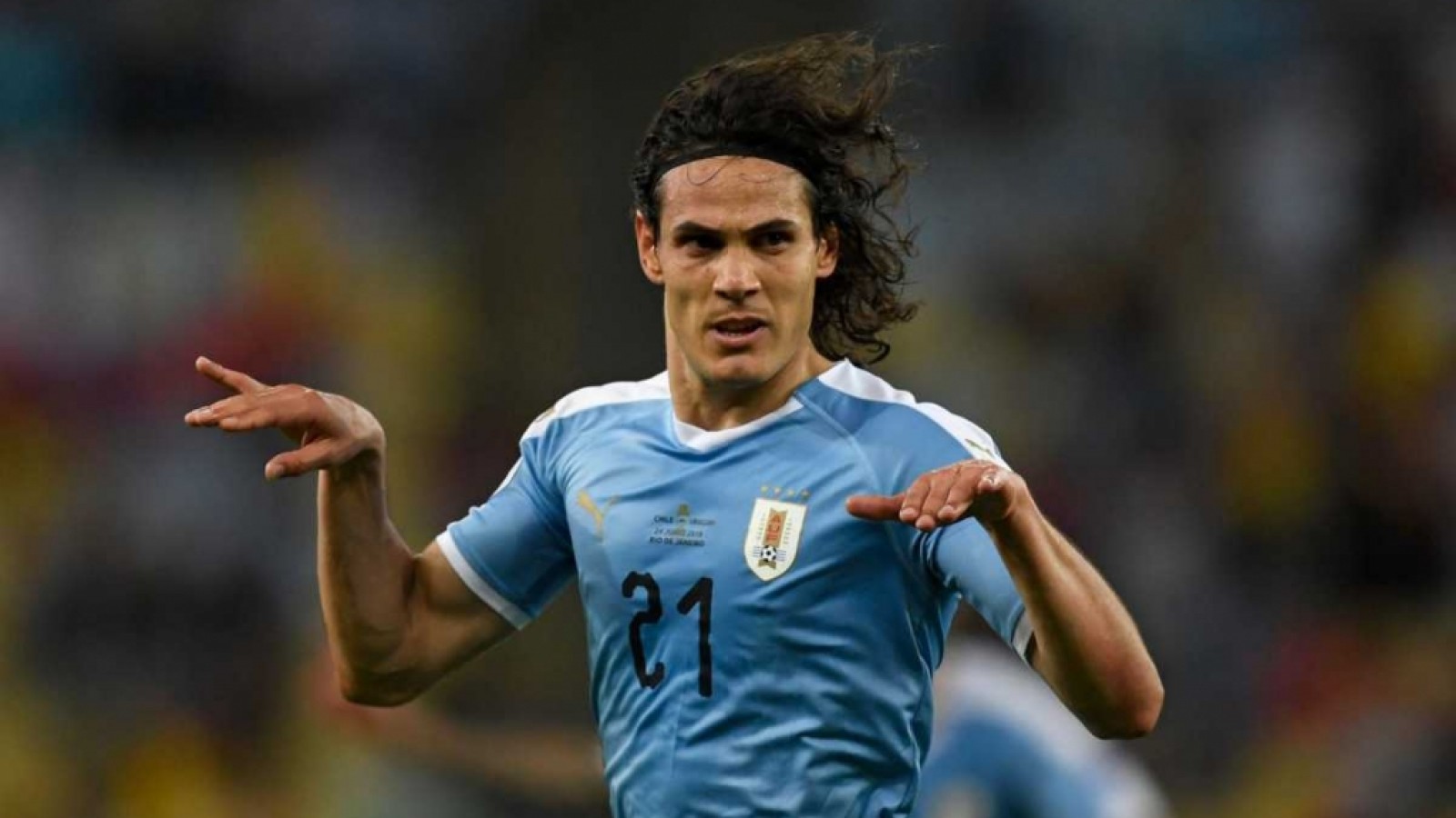 El uruguayo Cavani está cada vez más cerca de convertirse en jugador de Boca