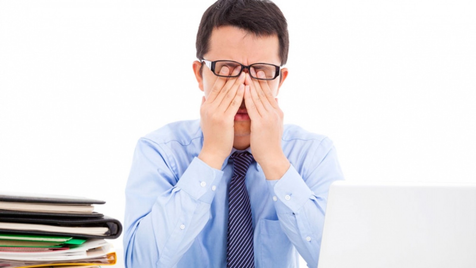 Recomiendan no exponerse a pantallas después de las 23 para un buen descanso