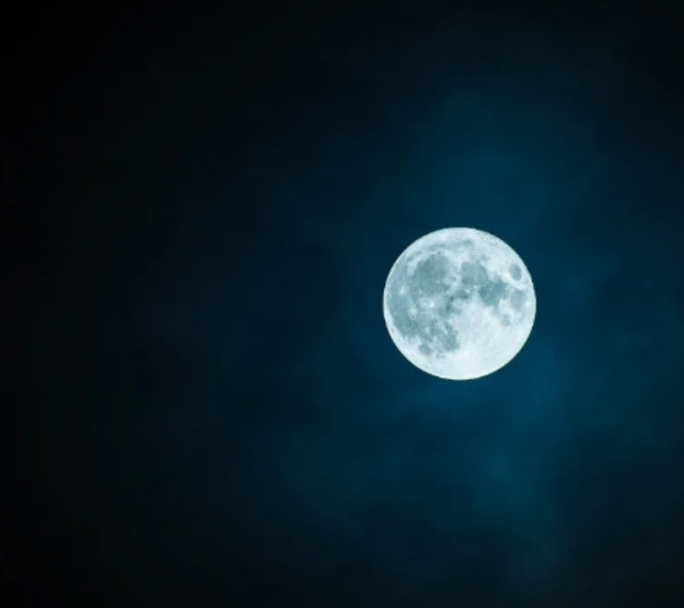 Más grande y brillante, así se vio la "Superluna" en su segunda noche