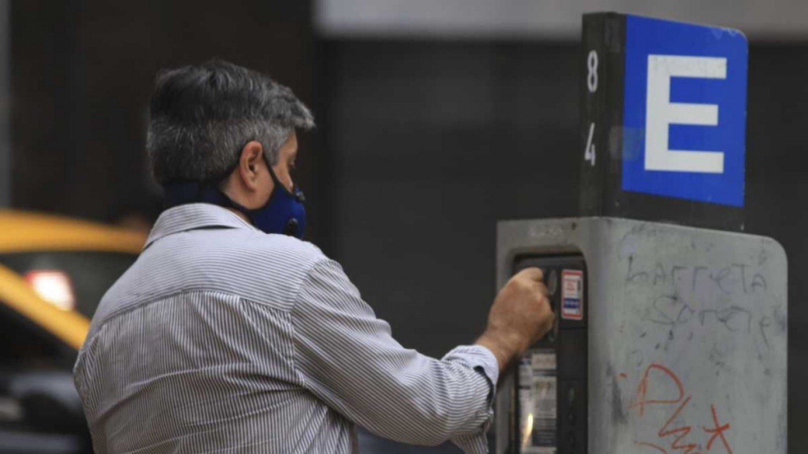 La Ciudad habilitará el libre estacionamiento desde este viernes