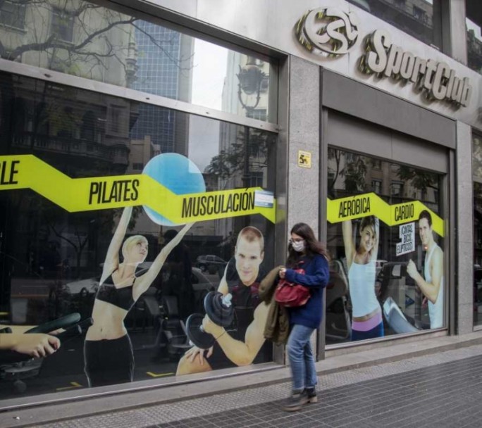 Piden que las actividades físicas en gimnasios, natatorios y clubes sean declaradas "esenciales"