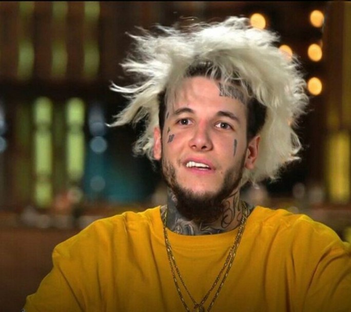 Alex Caniggia, demorado por conducir de noche: "Con mi facha no me dejan circular"