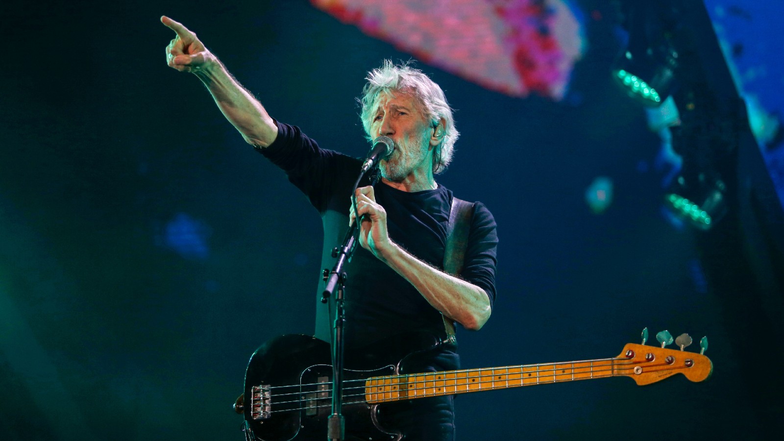 Roger Waters acusó a Gilmour de construir "una falsa narrativa" y exagerar su rol en Pink Floyd