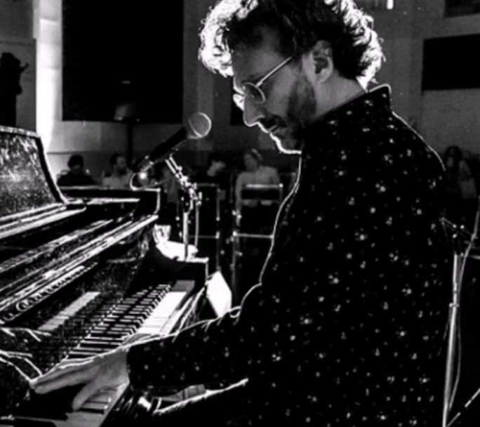 Fito Páez lleva en julio su espectáculo "Un hombre con un piano" a Miami