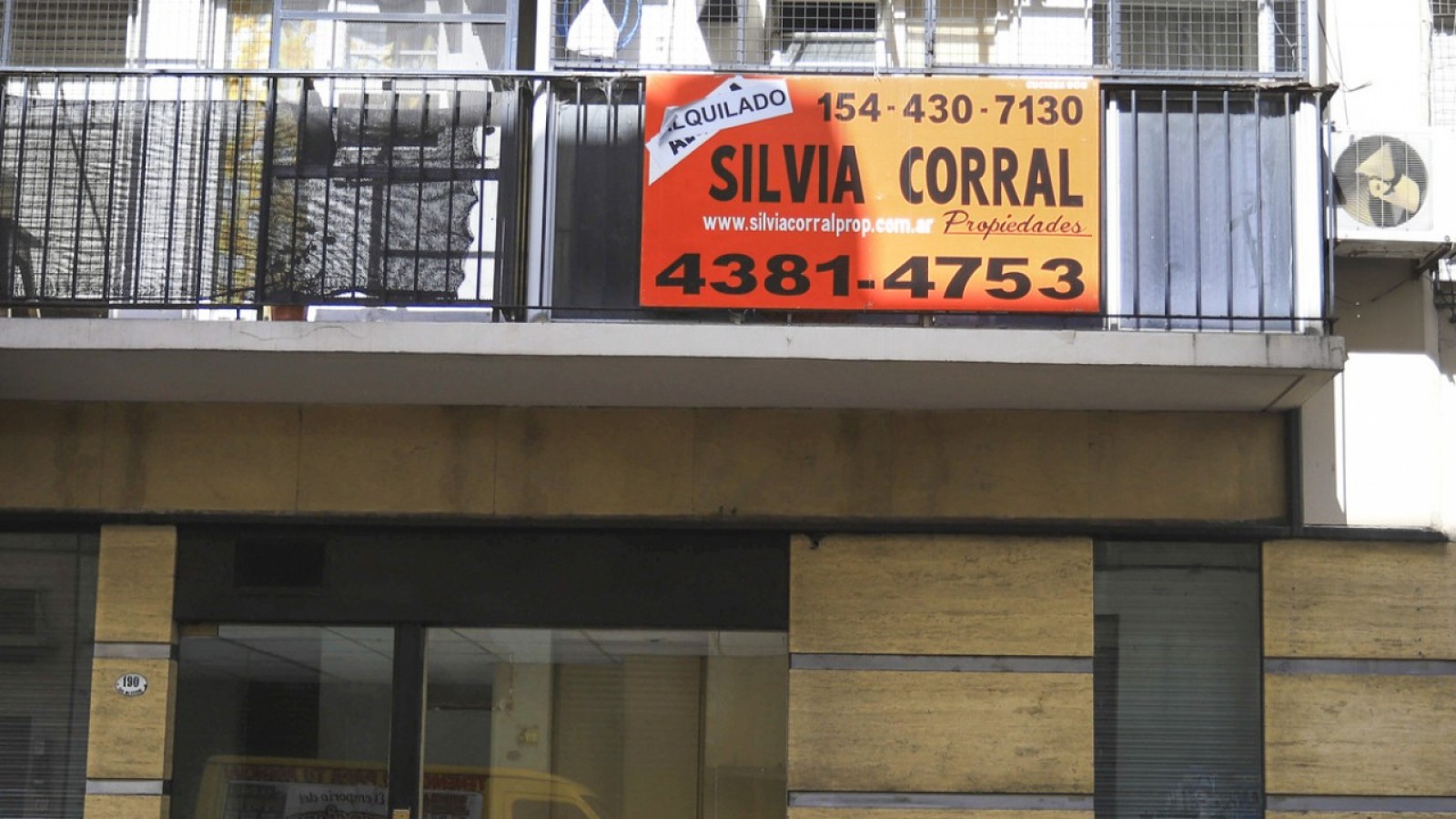 Mejoró en julio la relación entre alquiler y salario mínimo, pero aún no alcanza para pagar un monoambiente