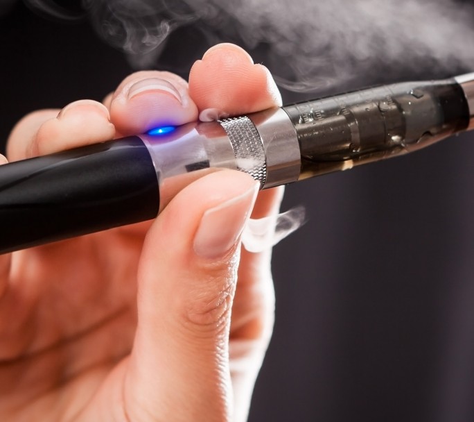 La OMS alerta sobre el cigarrillo electrónico y pide su regulación