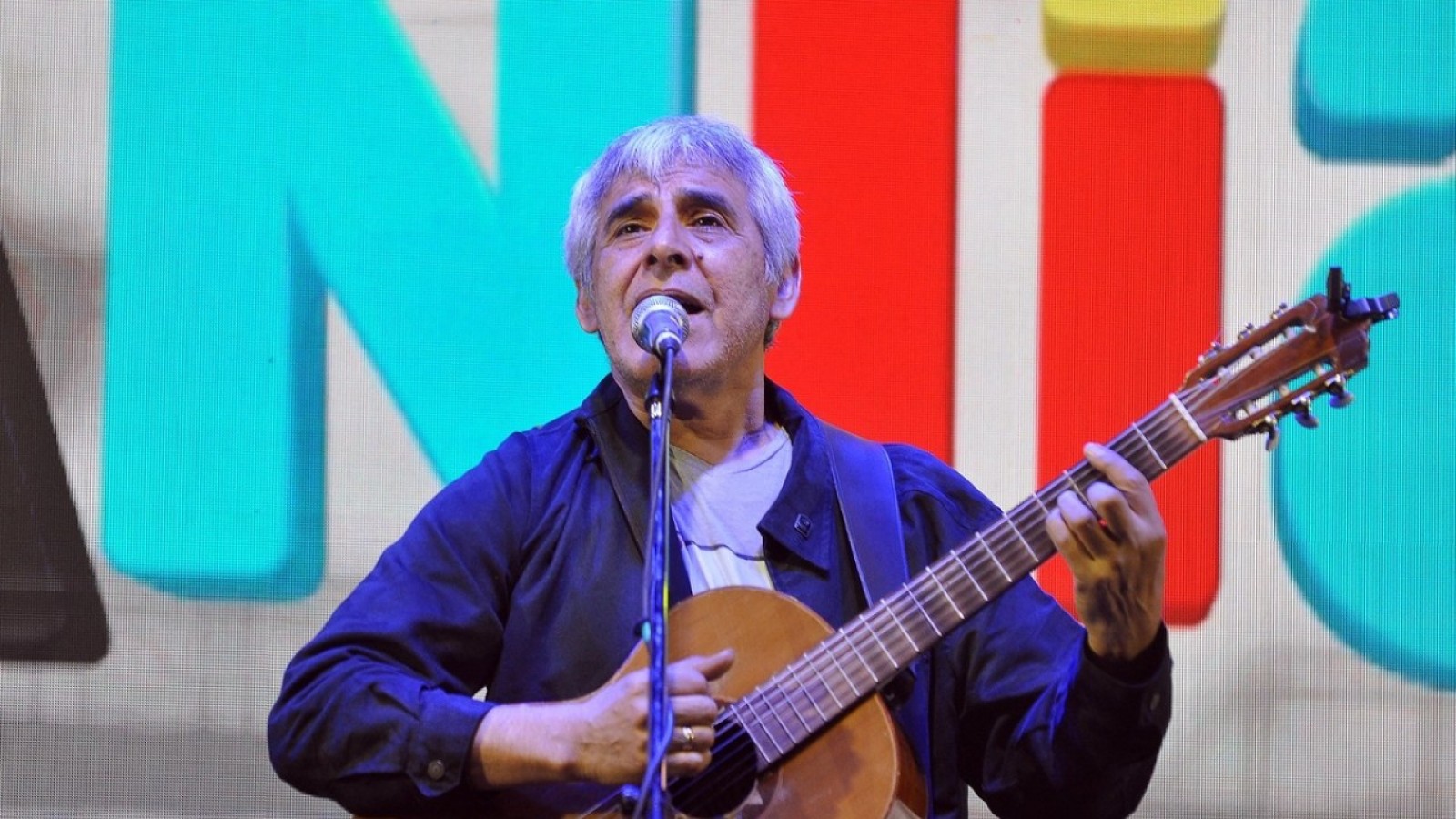 "Peteco" Carabajal fue víctima de una "sextorsión" y se vio obligado a pagar $100 mil