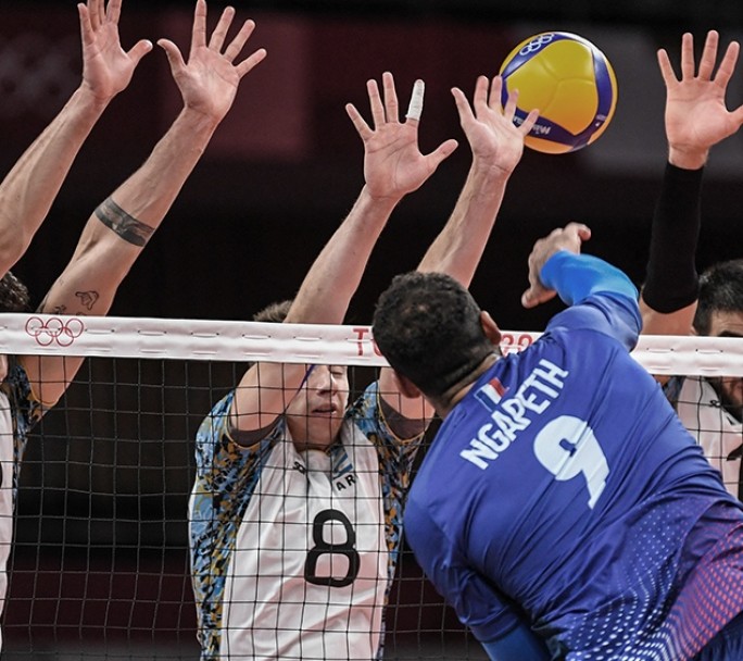 Argentina perdió contra Francia y ahora busca la medalla de bronce contra Brasil