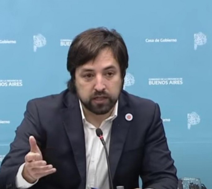 La Provincia anunció que comenzará la vacunación móvil: "casa por casa para llegar a todos los vecinos"