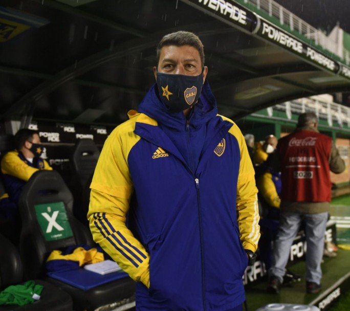 Sebastián Battaglia es el nuevo DT xeneize: dijo que trabajará para "poner al equipo donde se merece".