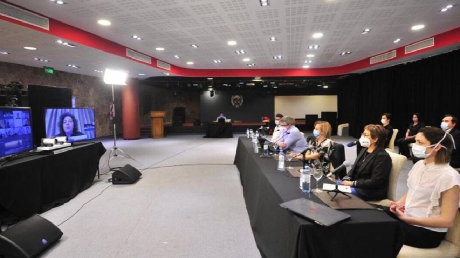 Vizzotti presentó los resultados preliminares sobre la combinación de vacunas