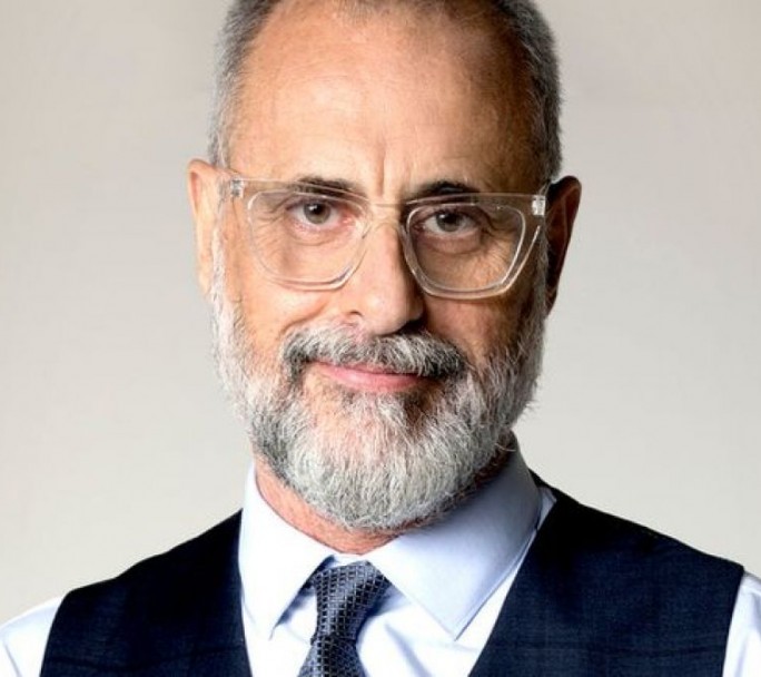 Jorge Rial habló del incidente en su casa: "Estamos todos perfectos, no hubo heridos"