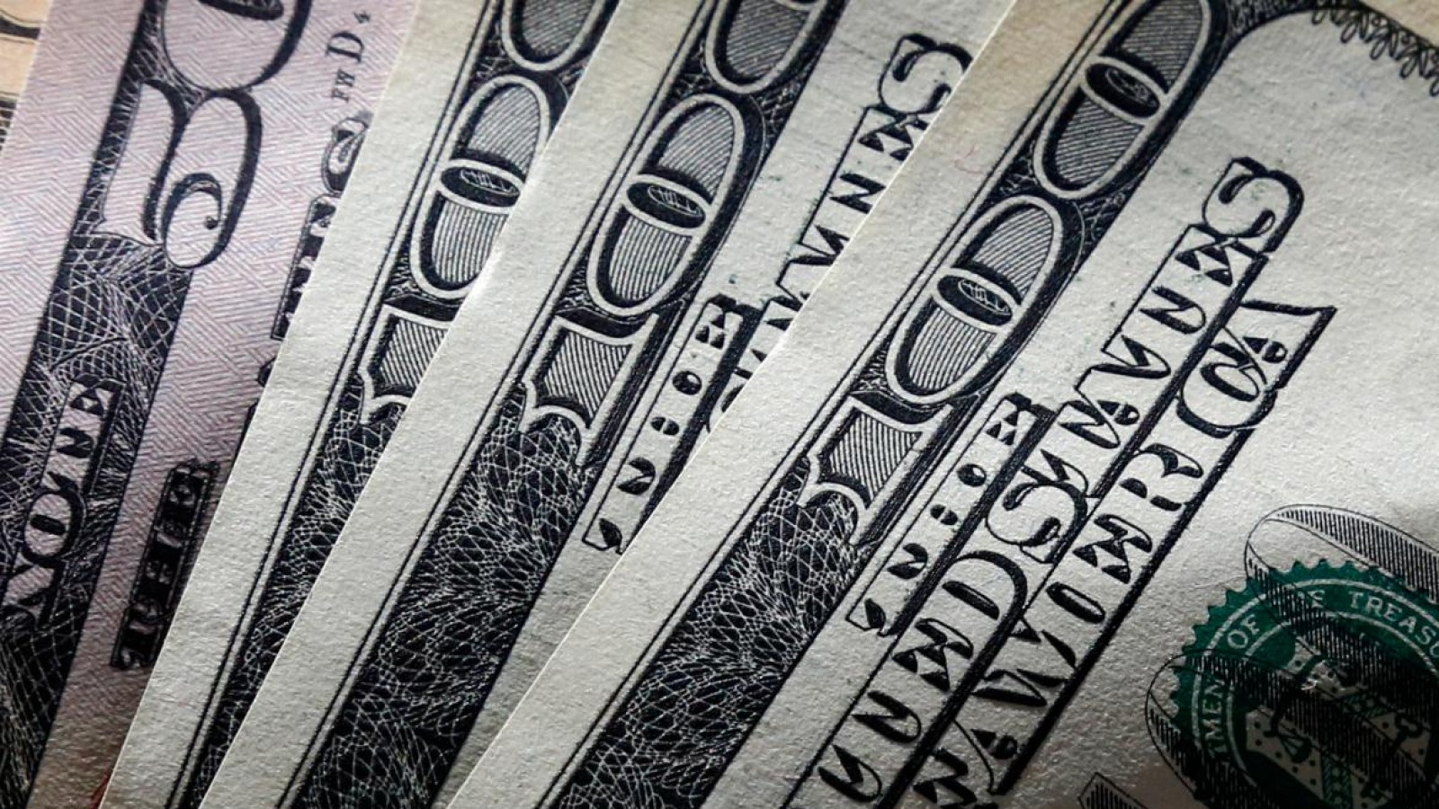 El dólar blue alcanza su valor más alto en el año