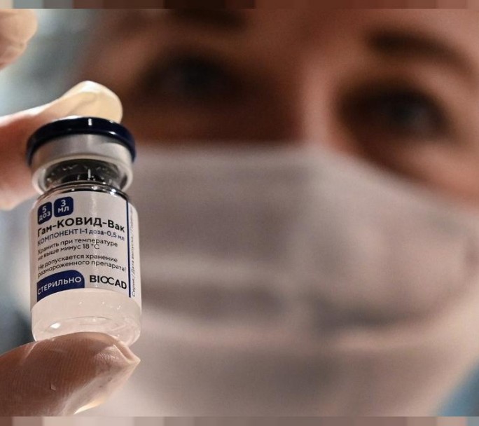 La OMS traba la aprobación de la Sputnik V y cuestiona el método de producción