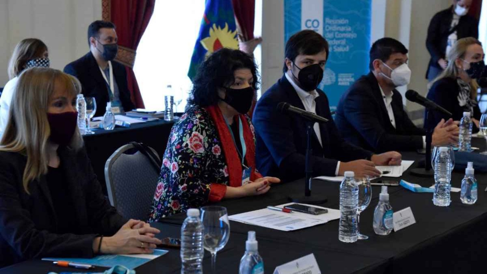 Vizzotti asegura que Argentina está por llegar al 50% de la población vacunada