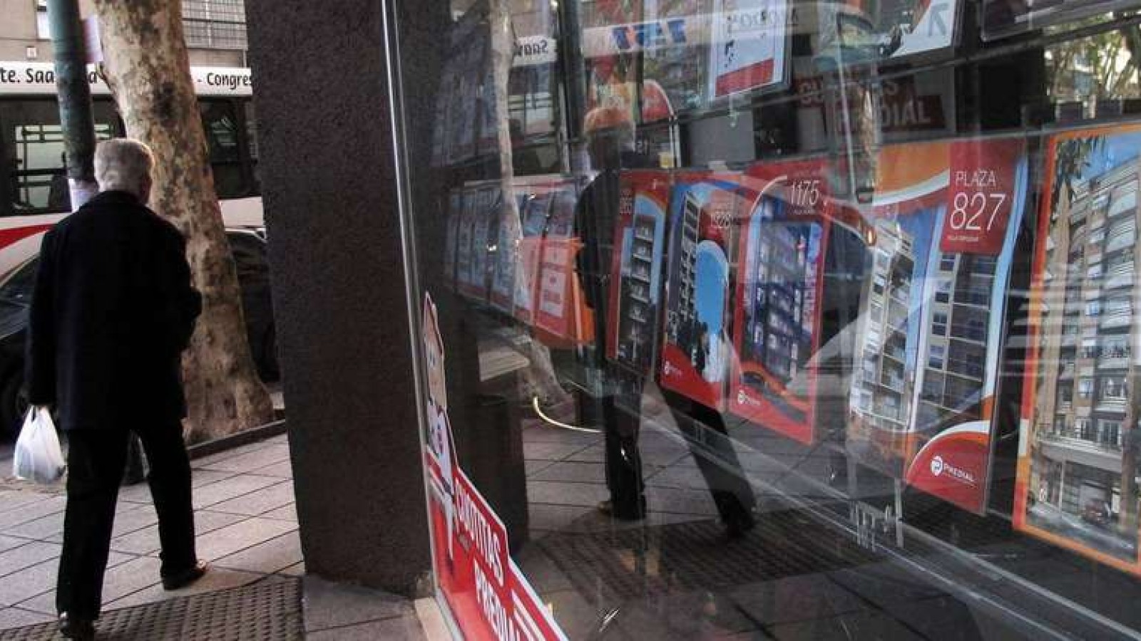 Los precios de venta en dólares de los departamentos del AMBA cayeron hasta un 8% en un año