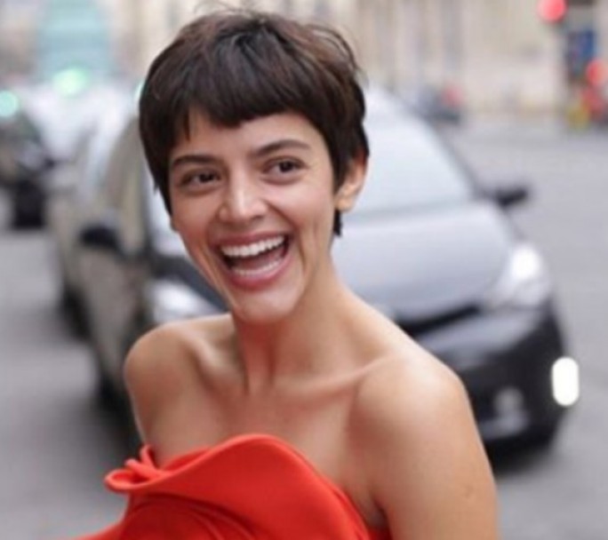 Calu Rivero sorprendió con su nuevo DNI y su firma