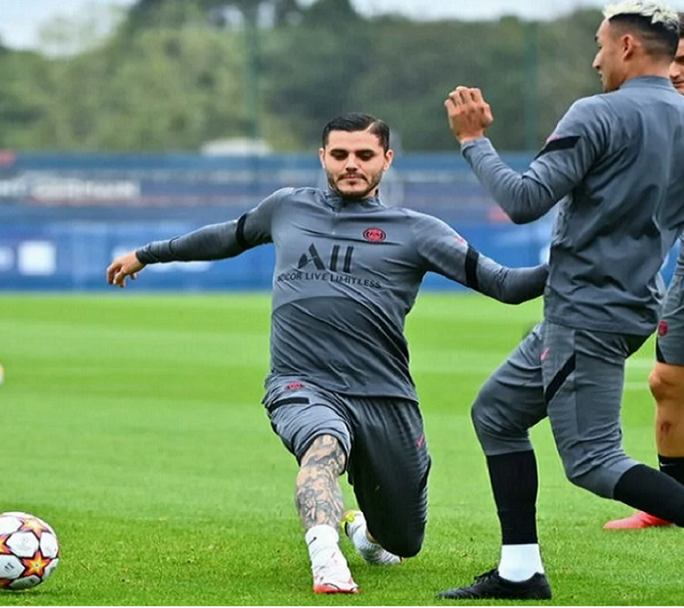 Icardi volvió a los entrenamientos con el PSG tras sus problemas personales