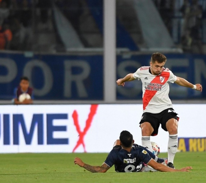 Triunfo de River contra Talleres: más cerca del título