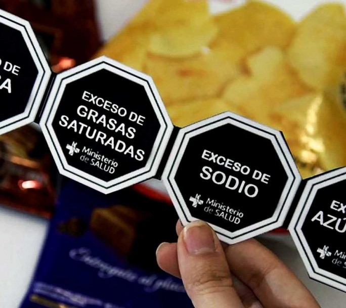 Es ley el etiquetado frontal de alimentos