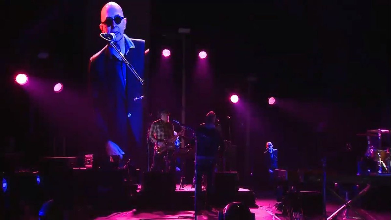 LFDA: la banda se presentará en La Plata y Rosario con el Indio Solari de invitado virtual