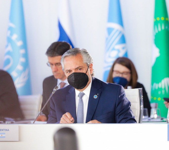 El Presidente comenzó su participación en la Cumbre de Líderes del COP26