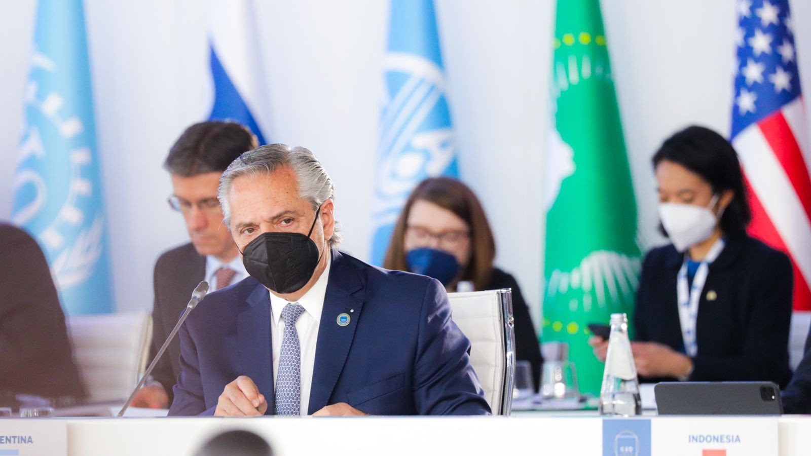 El Presidente comenzó su participación en la Cumbre de Líderes del COP26