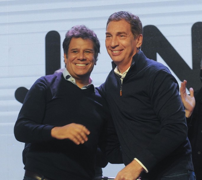 Cierre de campaña de JXC: Santilli y Manes quieren cambiar la historia