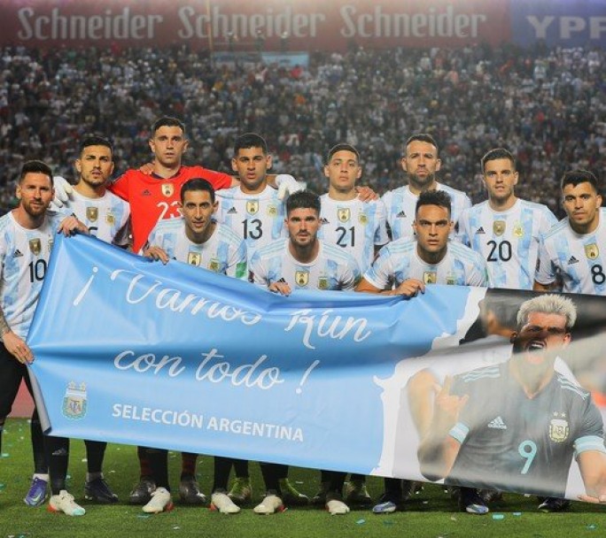 Mensaje de aliento para el Kun Agüero antes del partido contra Brasil