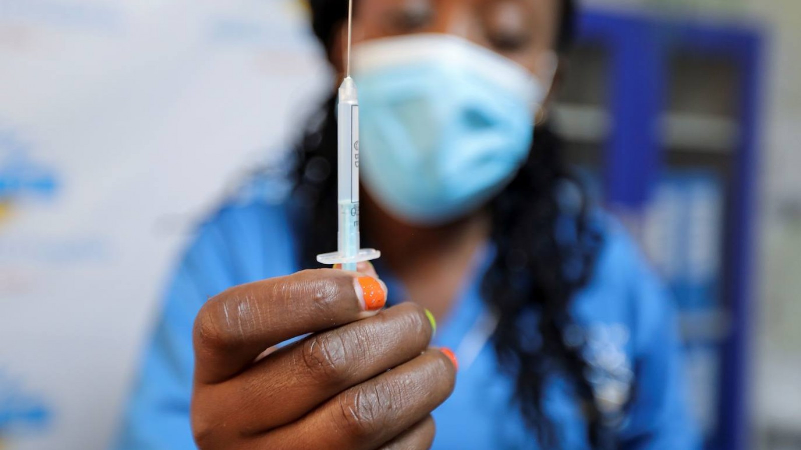 Omicron: será necesaria una tercera dosis de la vacuna contra el Coronavirus