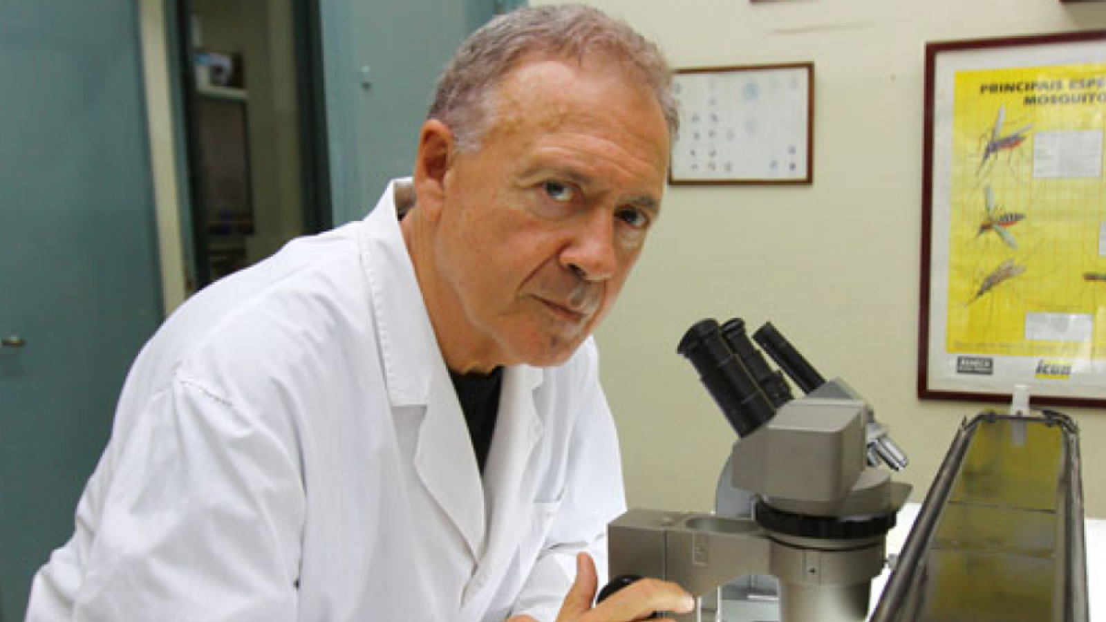 Infectólogos advierten que se avecinan duros momentos y recomiendan "volver a los hábitos sanitarios"