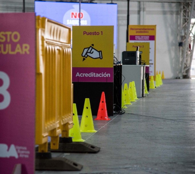 Cómo funcionarán los centros de testeo y vacunación de la Ciudad en Nochebuena y Navidad