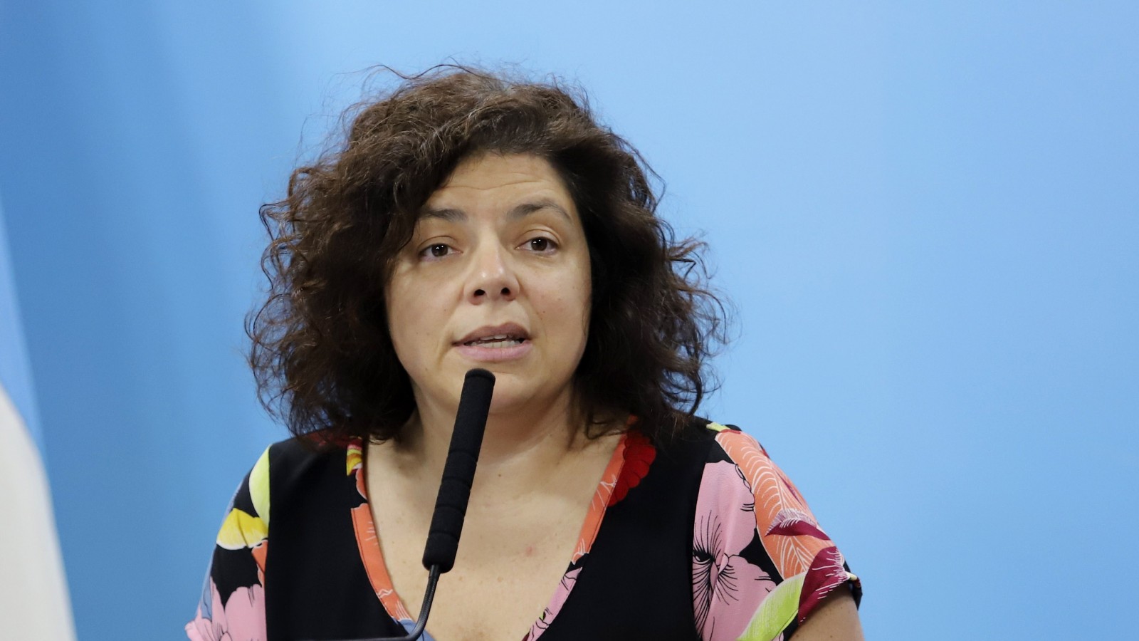 El Gobierno busca evitar los aislamientos masivos "por el impacto económico" que producen