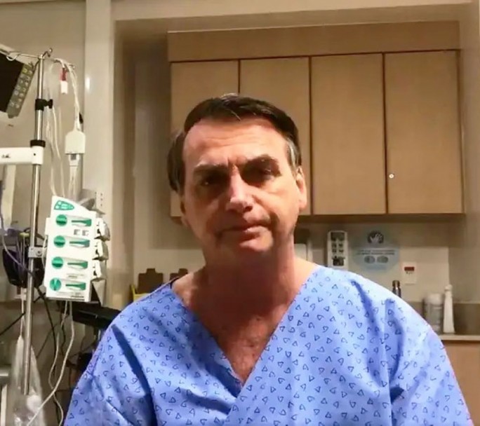 Bolsonaro fue hospitalizado debido a dolores intestinales