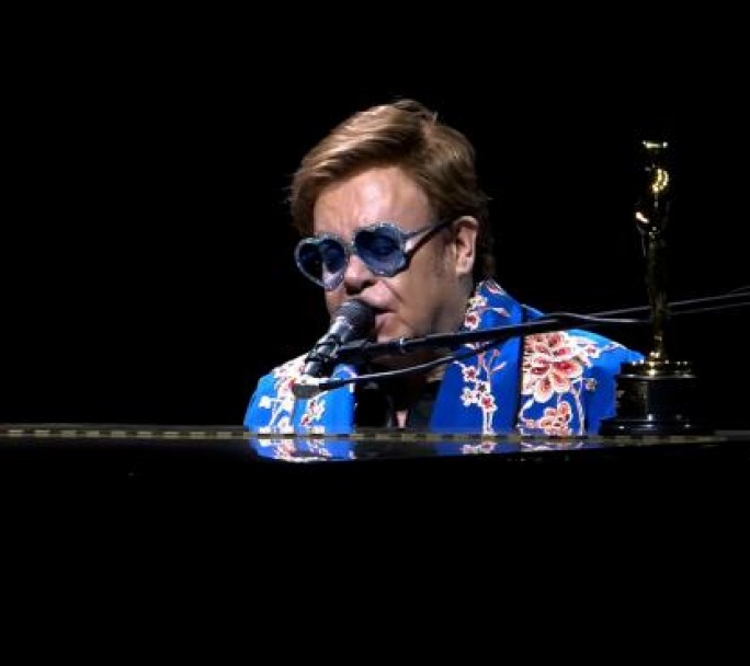 Elton John dio positivo en Covid-19 y tuvo que cancelar sus próximos shows