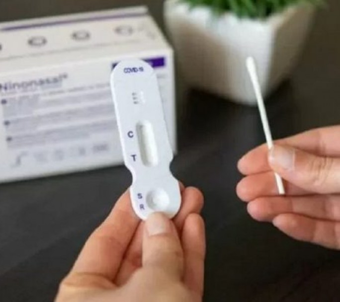 Comienza la comercialización de los autotesteos de Covid-19