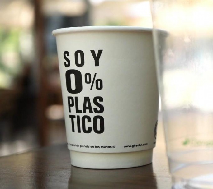 Chile prohibió pajillas y cubiertos de plástico en establecimientos expendedores de alimentos