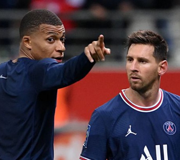 Luego de que Messi errara un penal, Mbappe hizo un gol de último minuto