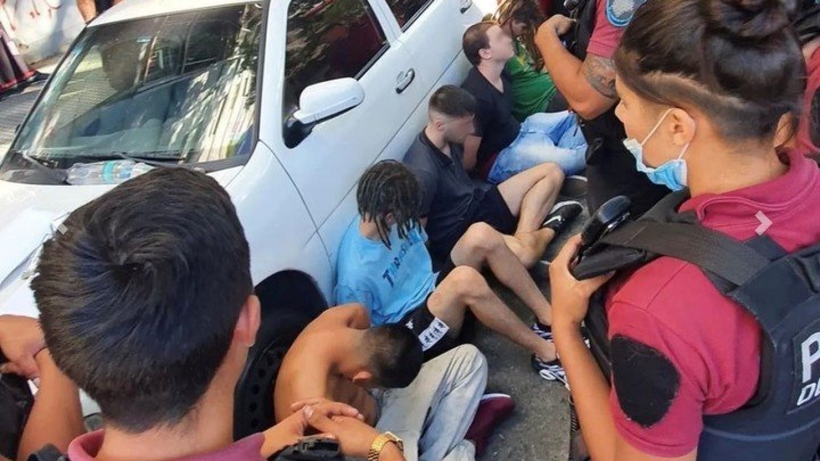 Violación en manada a plena luz del día, son seis los detenidos