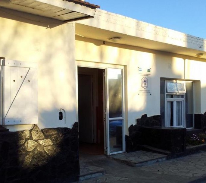 Cuatro policías detenidos por torturar y apresar ilegalmete a dos adolescentes