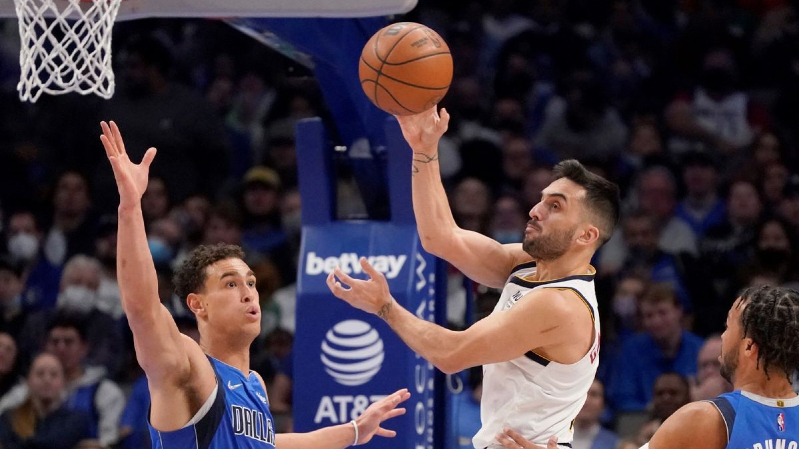 El cordobés  Facundo Campazzo fue anunciado hoy en su nuevo equipo de la NBA