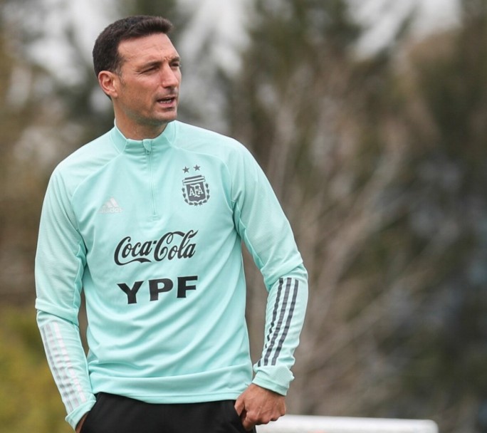 Scaloni ya tendría la lista de los convocados al Mundial