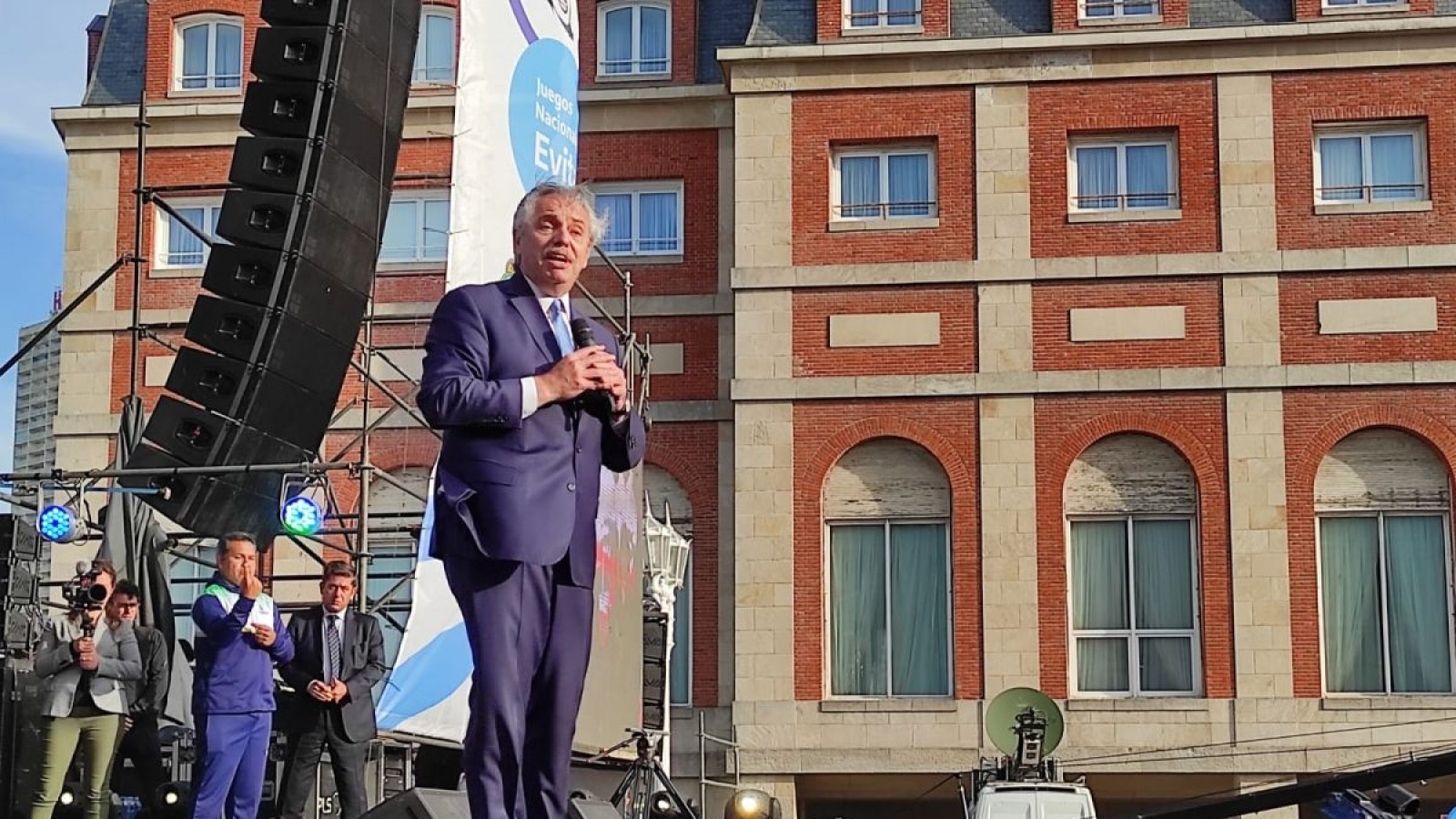 Fernández encabezó hoy la inauguración de los Juegos Nacionales Evita 2022