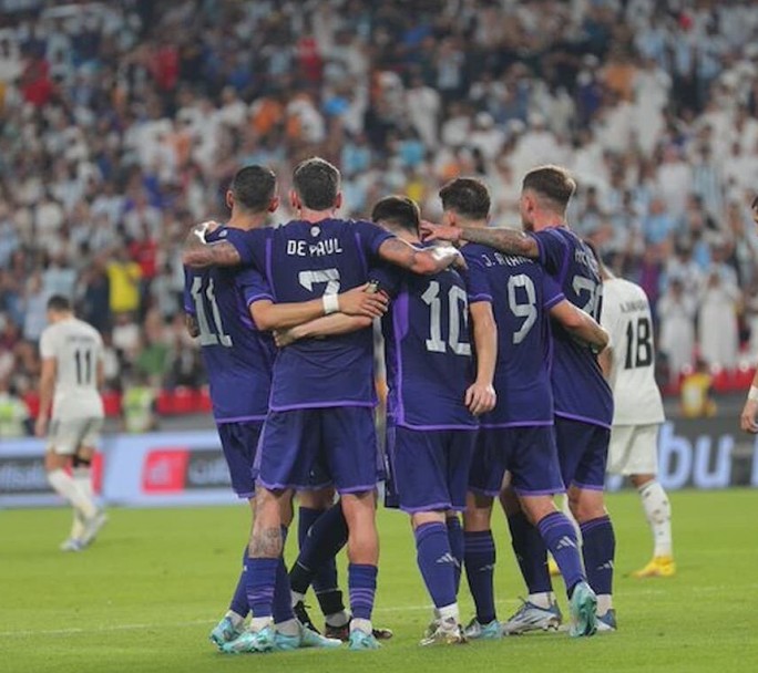 La Selección Argentina goleó a Emiratos Arabes y crece la esperanza